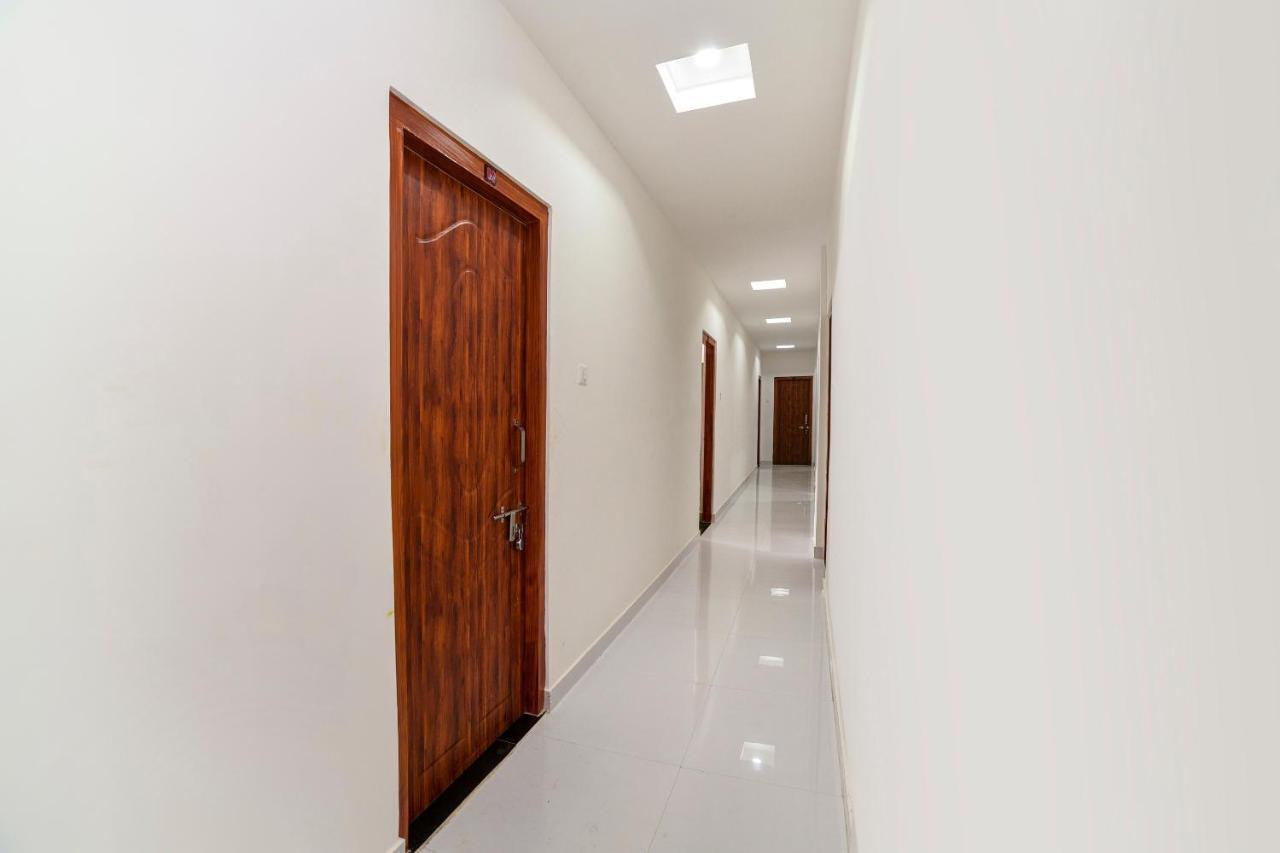 OYO 40893 Hotel Lotus Guwahati Exterior foto