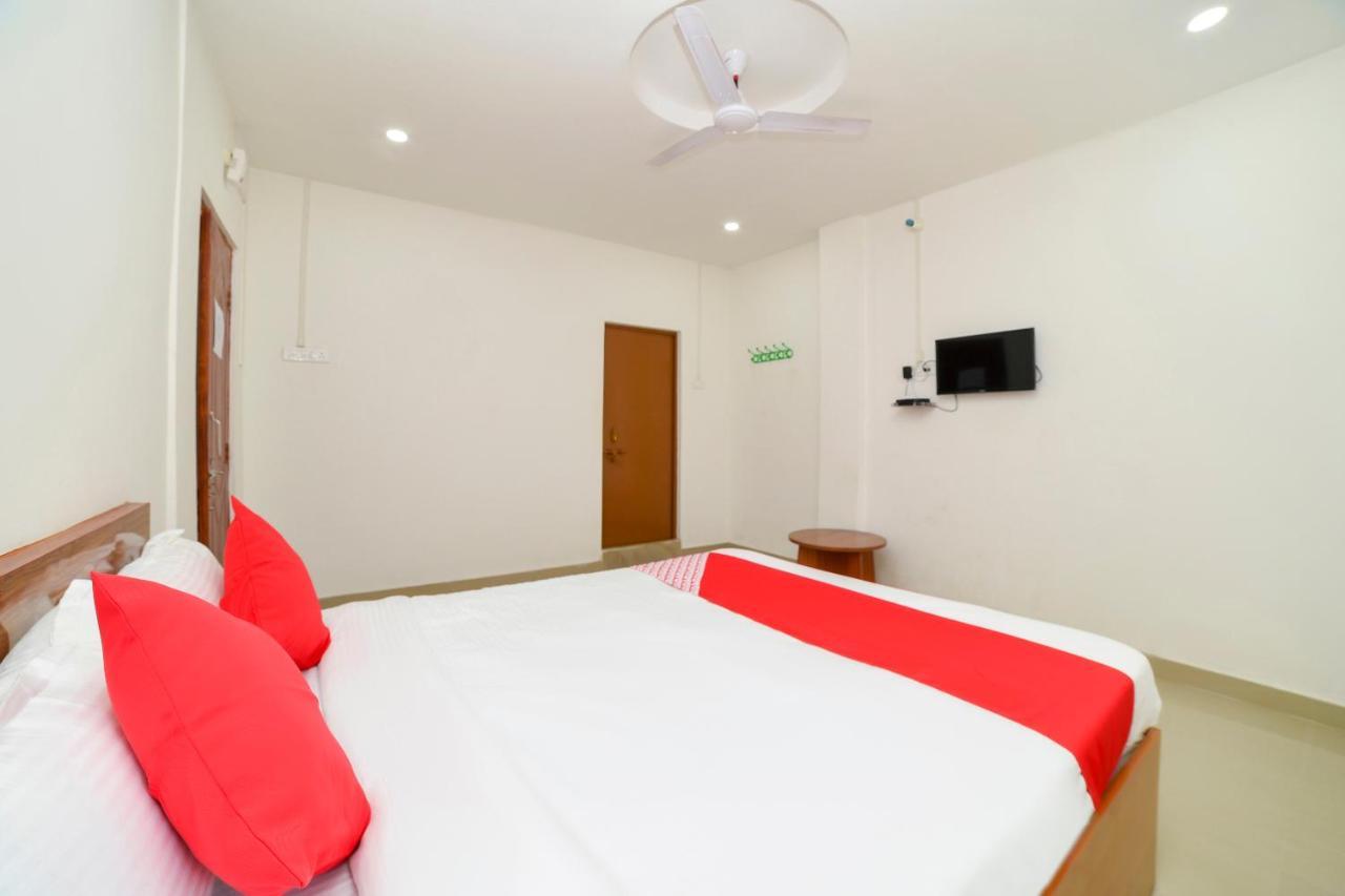 OYO 40893 Hotel Lotus Guwahati Exterior foto